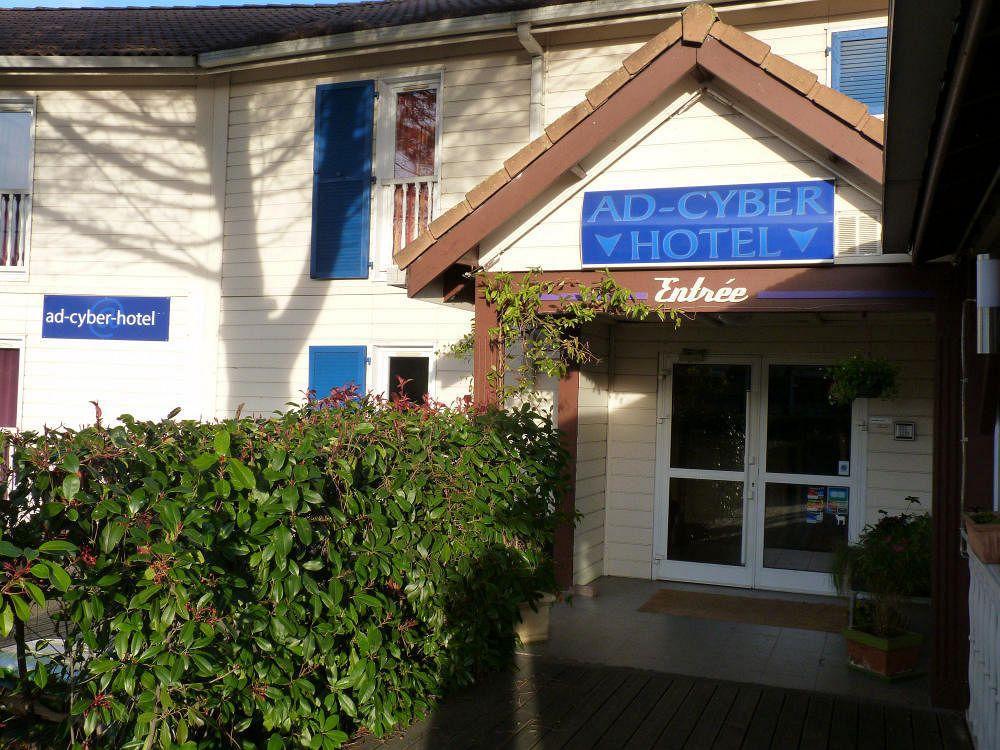 Ad Cyber-Hotel L'Union Bagian luar foto